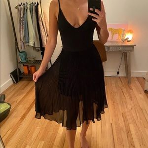 Aritzia Wilfred Daphnee Dress